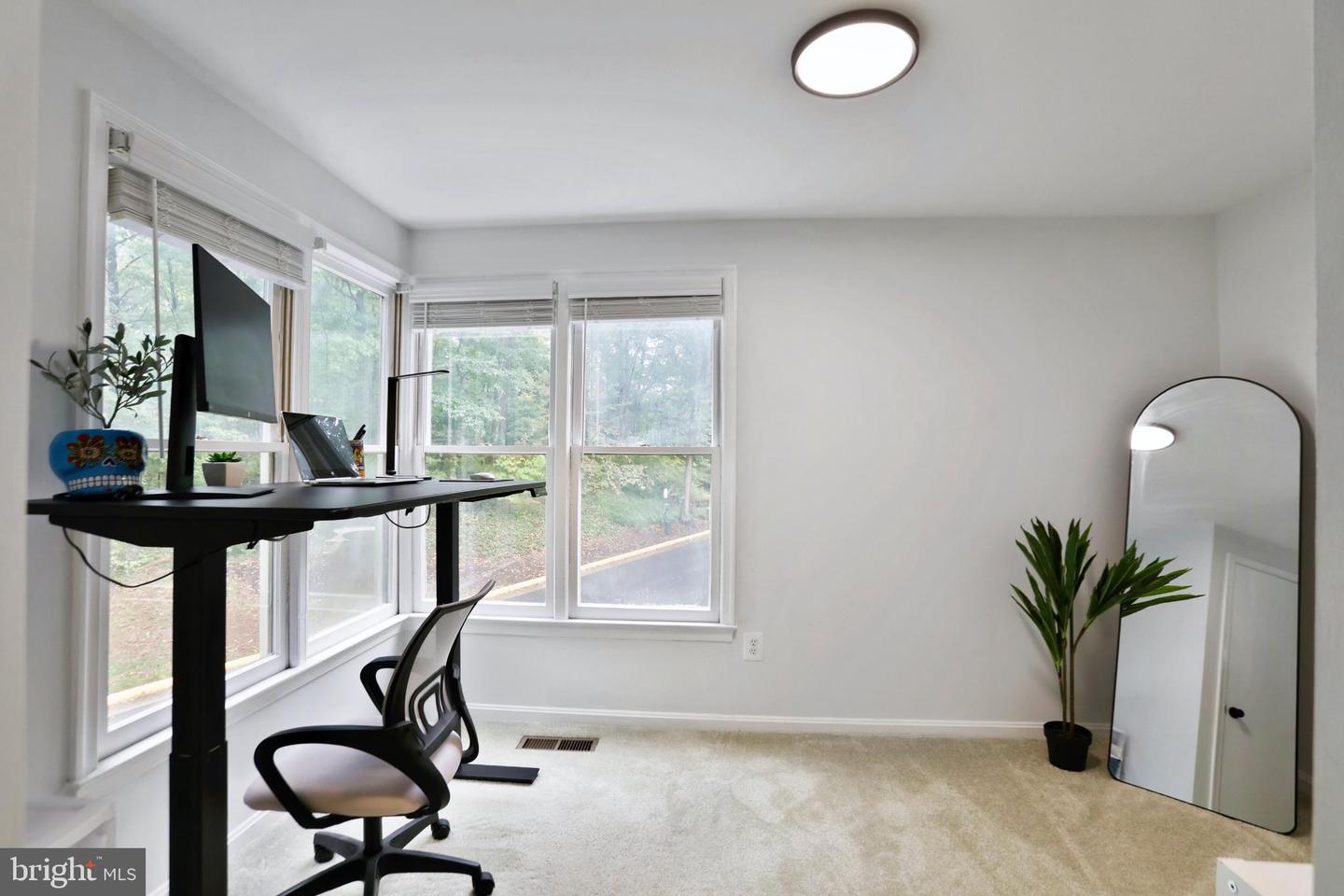 2180 WHISPERWOOD GLEN LN, RESTON, Virginia 20191, 3 Bedrooms Bedrooms, 6 Rooms Rooms,2 BathroomsBathrooms,Residential,For sale,2180 WHISPERWOOD GLEN LN,VAFX2266672 MLS # VAFX2266672