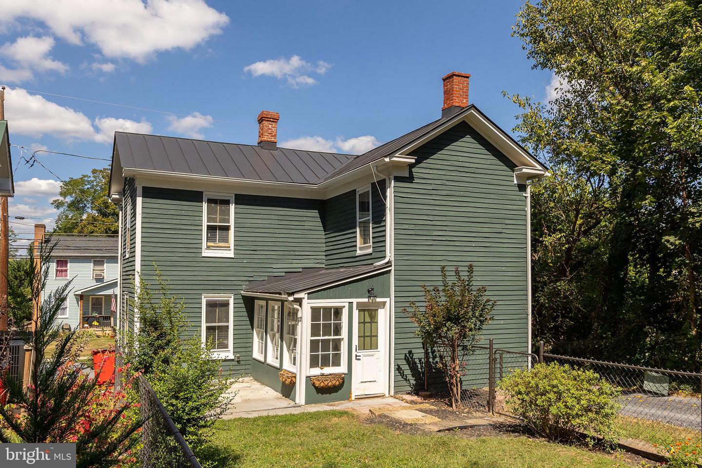 5362 GERMAIN ST, STEPHENS CITY, Virginia 22655, 3 Bedrooms Bedrooms, ,1 BathroomBathrooms,Residential,For sale,5362 GERMAIN ST,VAFV2036768 MLS # VAFV2036768