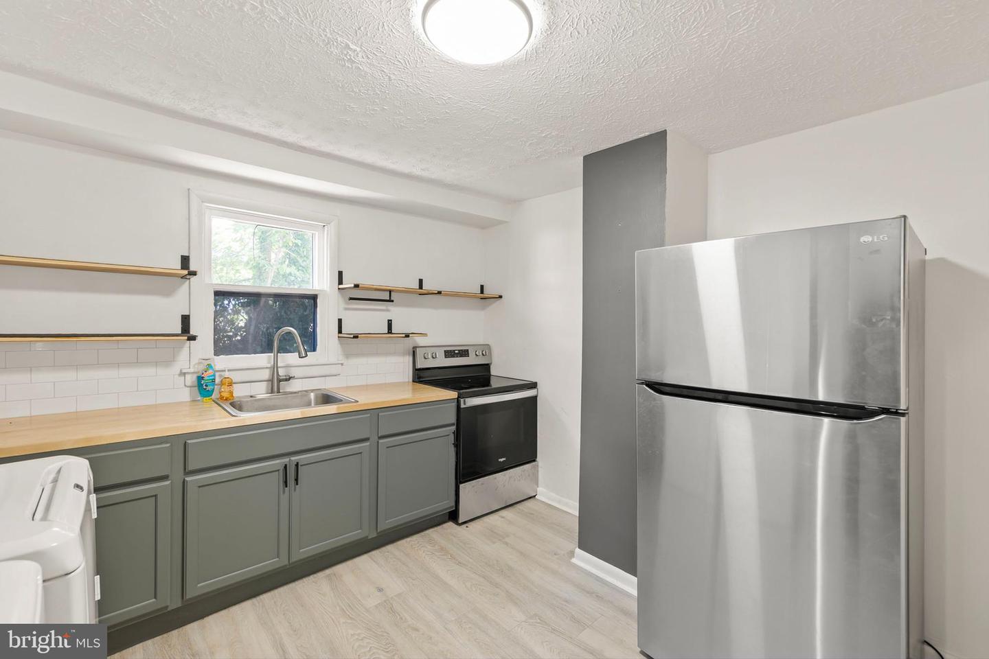 5362 GERMAIN ST, STEPHENS CITY, Virginia 22655, 3 Bedrooms Bedrooms, ,1 BathroomBathrooms,Residential,For sale,5362 GERMAIN ST,VAFV2036768 MLS # VAFV2036768