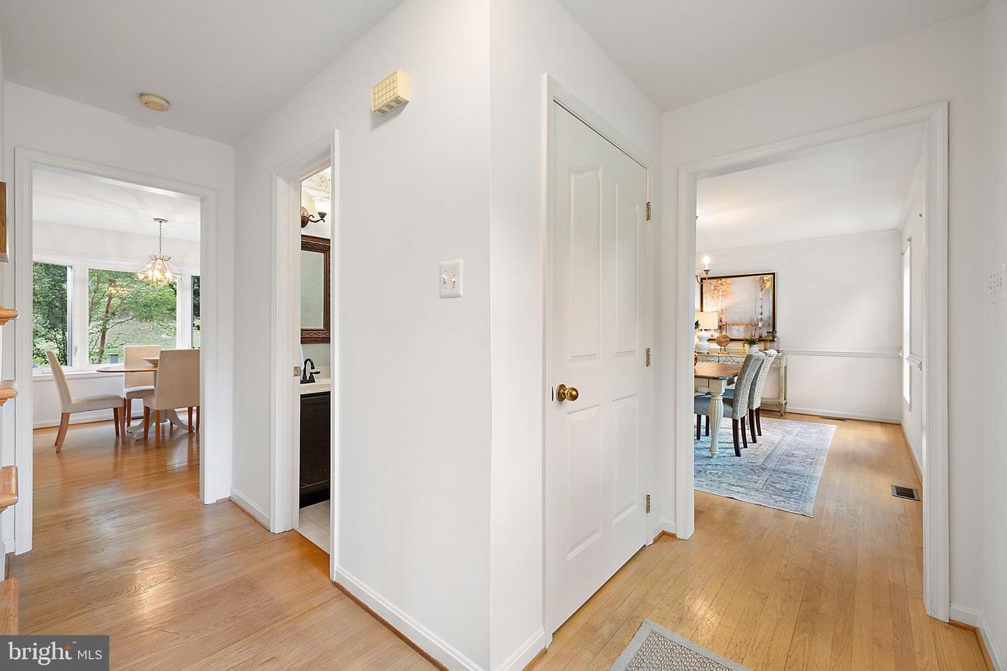 1372 FREEMAN DR, AMISSVILLE, Virginia 20106, 4 Bedrooms Bedrooms, ,2 BathroomsBathrooms,Residential,For sale,1372 FREEMAN DR,VACU2011542 MLS # VACU2011542
