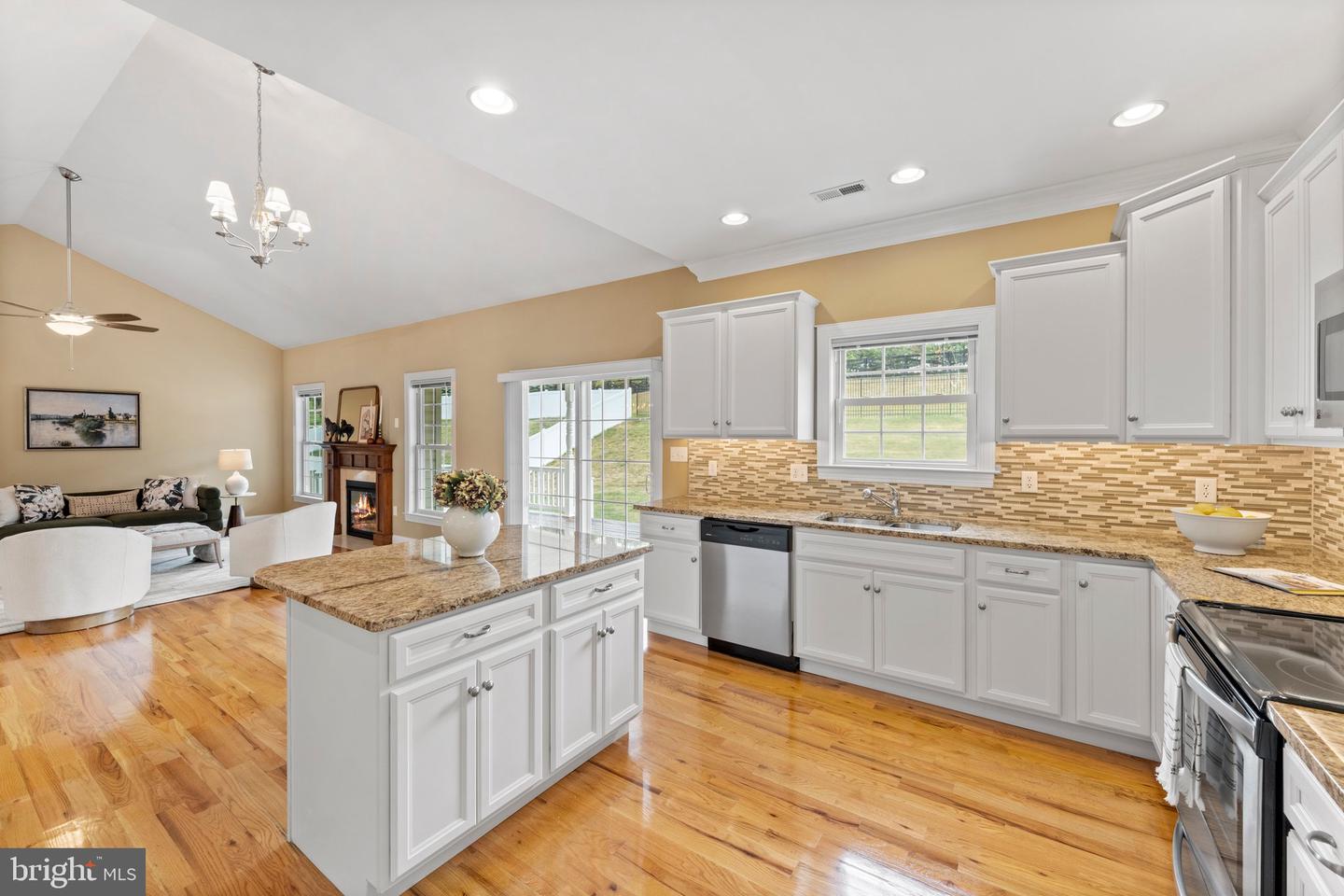 114 HAROLD CT, WINCHESTER, Virginia 22602, 3 Bedrooms Bedrooms, ,2 BathroomsBathrooms,Residential,For sale,114 HAROLD CT,VAFV2036776 MLS # VAFV2036776