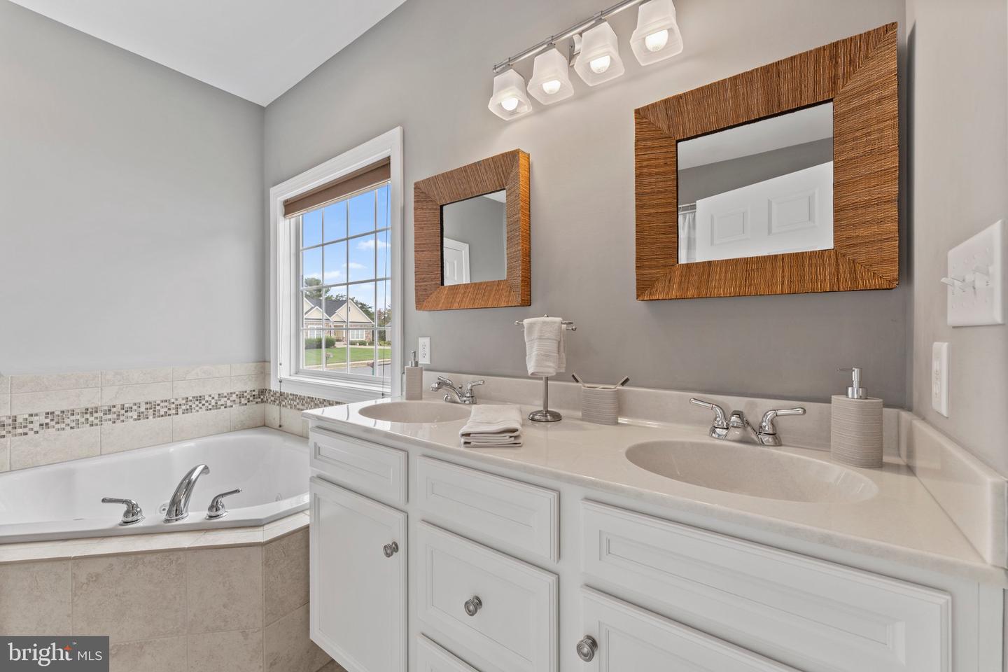 114 HAROLD CT, WINCHESTER, Virginia 22602, 3 Bedrooms Bedrooms, ,2 BathroomsBathrooms,Residential,For sale,114 HAROLD CT,VAFV2036776 MLS # VAFV2036776