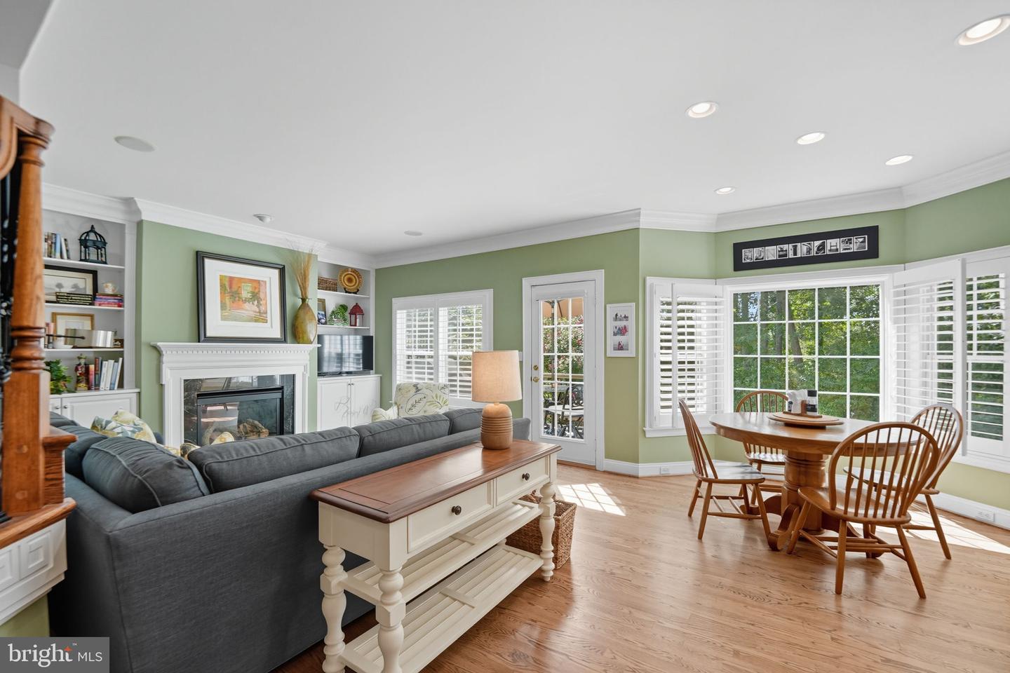 1825 HYDEN PL, WOODBRIDGE, Virginia 22191, 3 Bedrooms Bedrooms, ,3 BathroomsBathrooms,Residential,For sale,1825 HYDEN PL,VAPW2103932 MLS # VAPW2103932