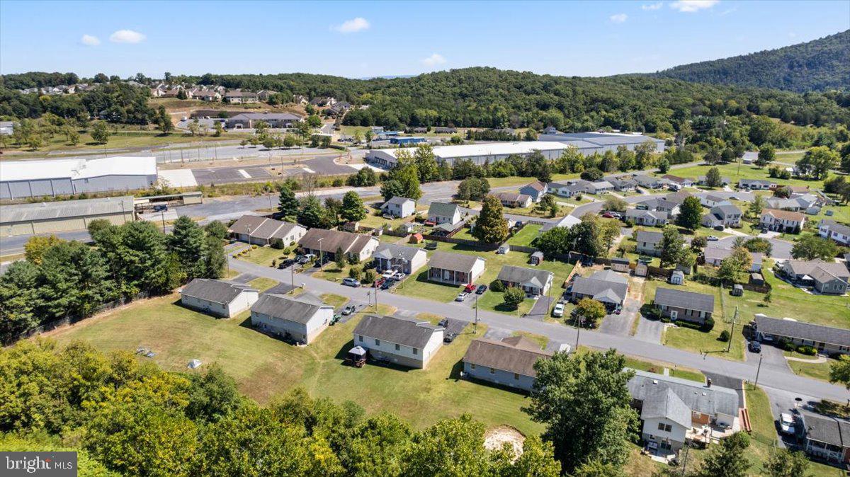 292 MILLER DR, STRASBURG, Virginia 22657, 2 Bedrooms Bedrooms, ,1 BathroomBathrooms,Residential,For sale,292 MILLER DR,VASH2012526 MLS # VASH2012526