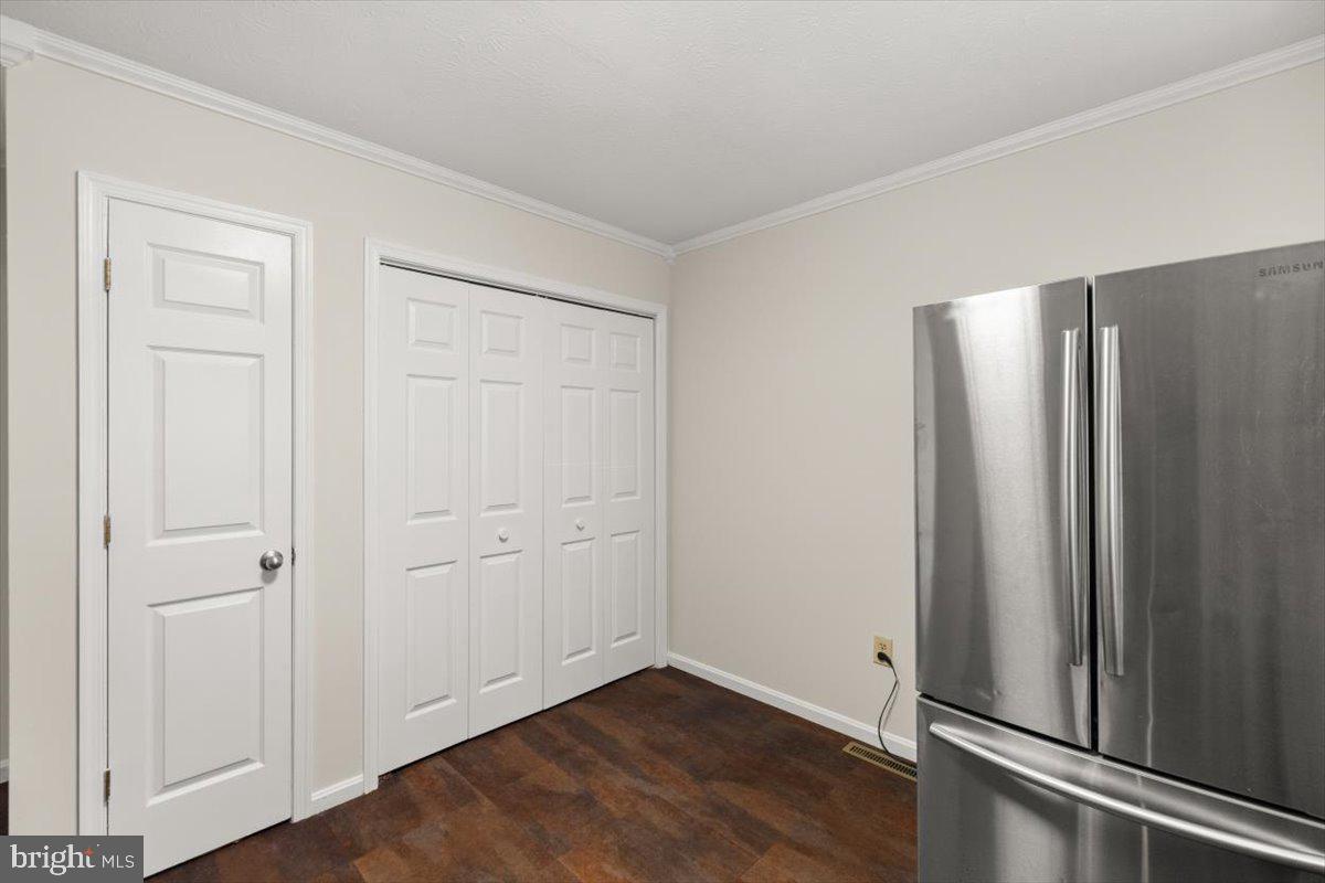292 MILLER DR, STRASBURG, Virginia 22657, 2 Bedrooms Bedrooms, ,1 BathroomBathrooms,Residential,For sale,292 MILLER DR,VASH2012526 MLS # VASH2012526