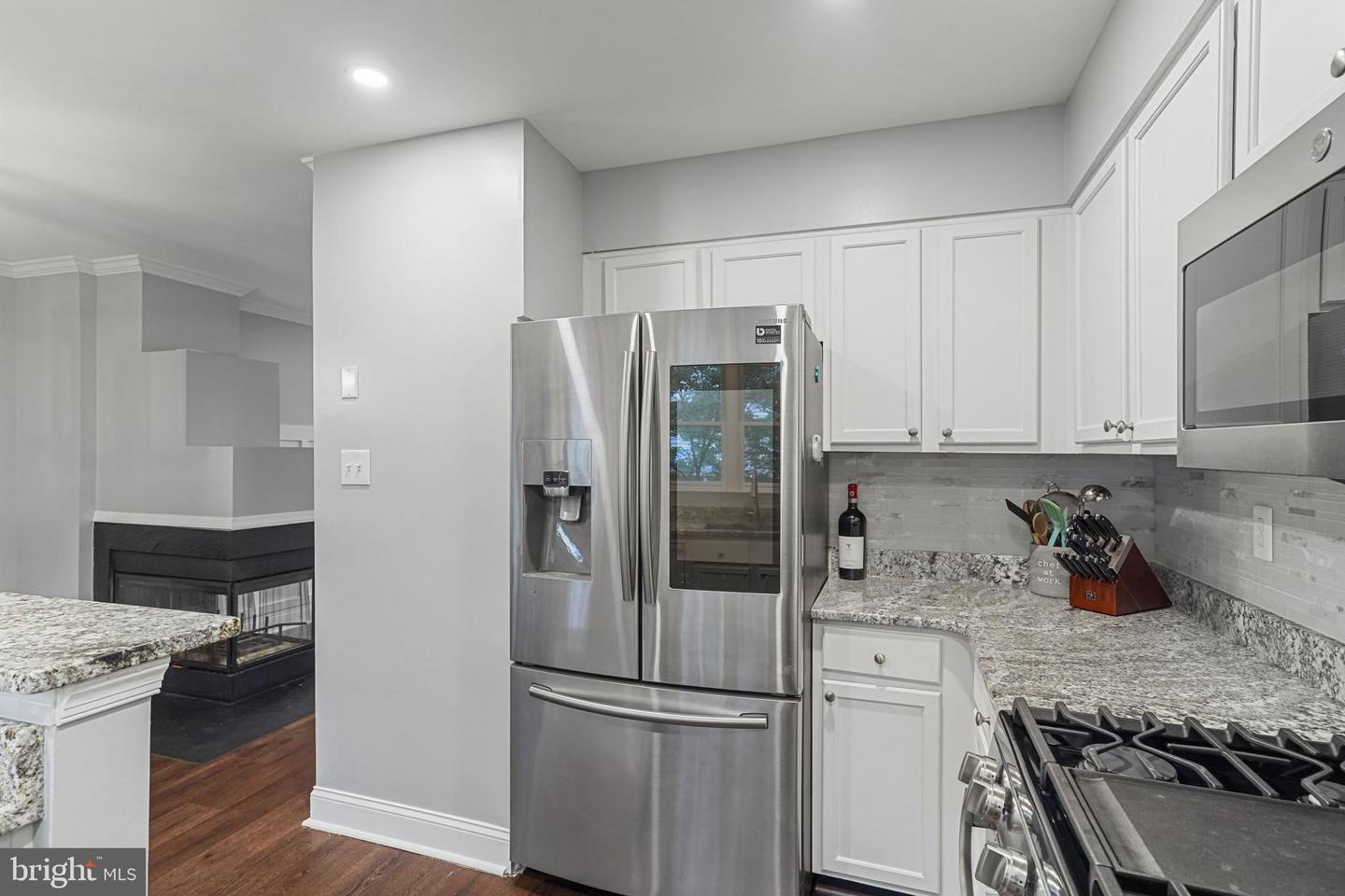 1231 QUAKER HILL DR, ALEXANDRIA, Virginia 22314, 3 Bedrooms Bedrooms, 11 Rooms Rooms,3 BathroomsBathrooms,Residential,For sale,1231 QUAKER HILL DR,VAAX2049610 MLS # VAAX2049610