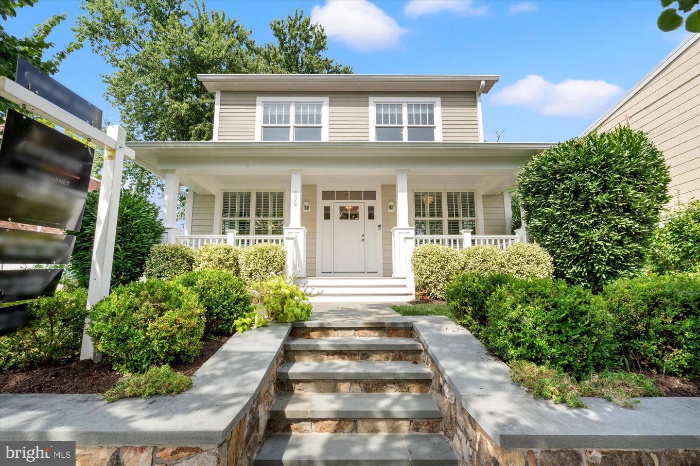 508 E CUSTIS AVE, ALEXANDRIA, Virginia 22301, 6 Bedrooms Bedrooms, ,4 BathroomsBathrooms,Residential,For sale,508 E CUSTIS AVE,VAAX2049616 MLS # VAAX2049616