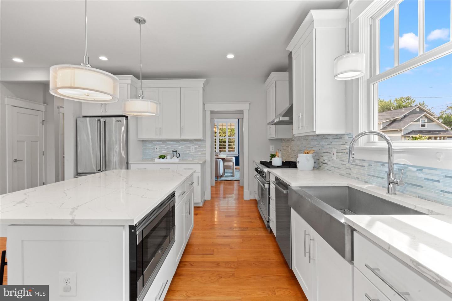 508 E CUSTIS AVE, ALEXANDRIA, Virginia 22301, 6 Bedrooms Bedrooms, ,4 BathroomsBathrooms,Residential,For sale,508 E CUSTIS AVE,VAAX2049616 MLS # VAAX2049616