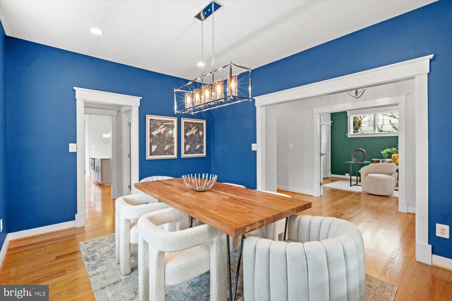 508 E CUSTIS AVE, ALEXANDRIA, Virginia 22301, 6 Bedrooms Bedrooms, ,4 BathroomsBathrooms,Residential,For sale,508 E CUSTIS AVE,VAAX2049616 MLS # VAAX2049616