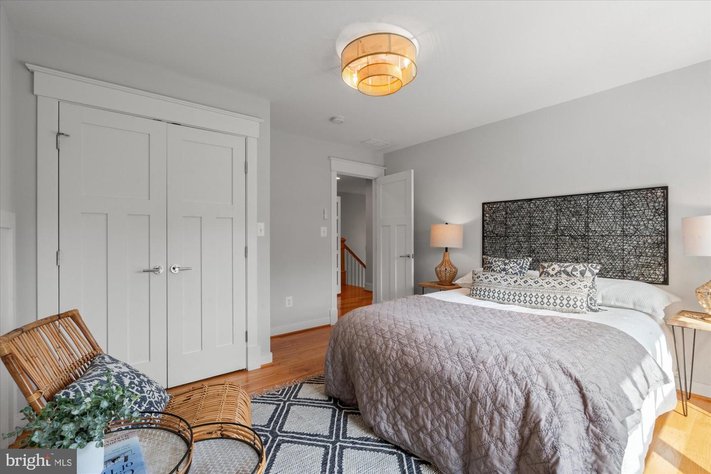 508 E CUSTIS AVE, ALEXANDRIA, Virginia 22301, 6 Bedrooms Bedrooms, ,4 BathroomsBathrooms,Residential,For sale,508 E CUSTIS AVE,VAAX2049616 MLS # VAAX2049616