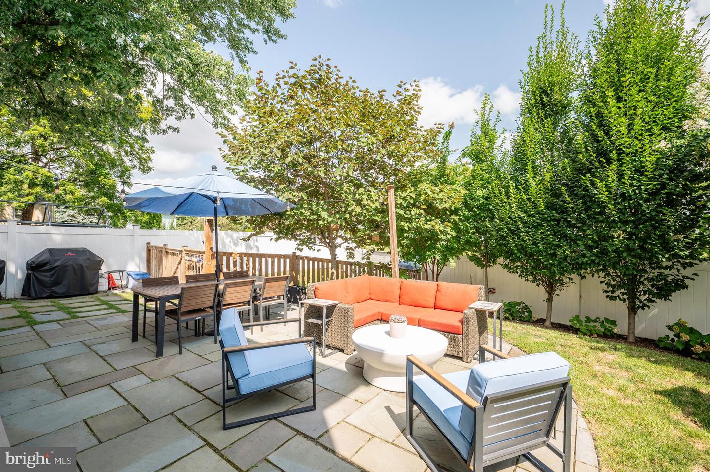 508 E CUSTIS AVE, ALEXANDRIA, Virginia 22301, 6 Bedrooms Bedrooms, ,4 BathroomsBathrooms,Residential,For sale,508 E CUSTIS AVE,VAAX2049616 MLS # VAAX2049616