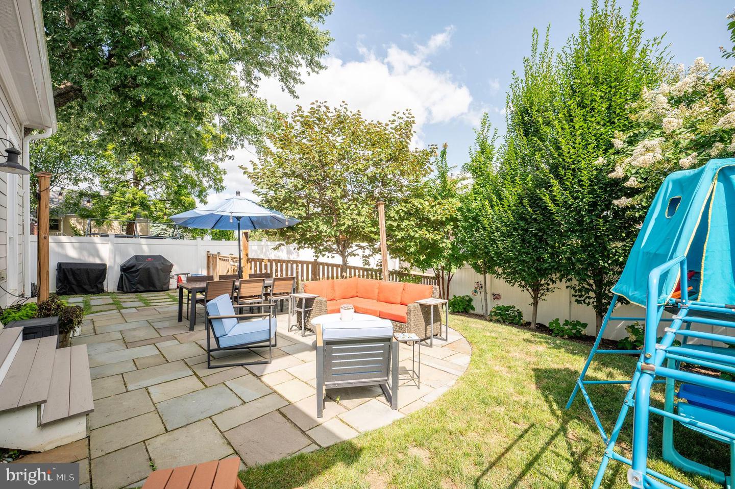 508 E CUSTIS AVE, ALEXANDRIA, Virginia 22301, 6 Bedrooms Bedrooms, ,4 BathroomsBathrooms,Residential,For sale,508 E CUSTIS AVE,VAAX2049616 MLS # VAAX2049616