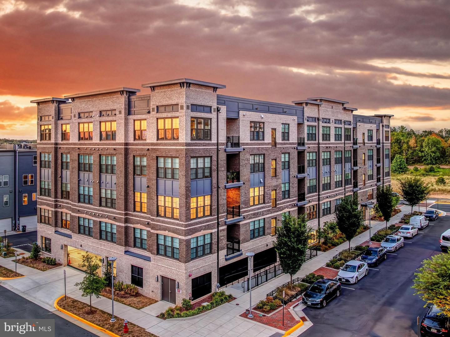 2320 FIELD POINT RD #201, HERNDON, Virginia 20171, 2 Bedrooms Bedrooms, ,2 BathroomsBathrooms,Residential,For sale,2320 FIELD POINT RD #201,VAFX2267156 MLS # VAFX2267156