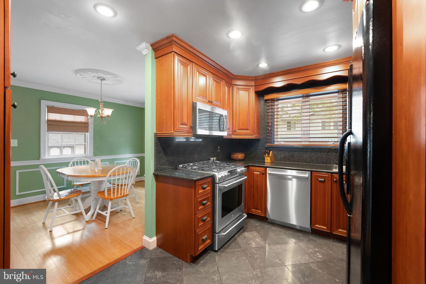 1211 WAKE FOREST DR, ALEXANDRIA, Virginia 22307, 4 Bedrooms Bedrooms, ,3 BathroomsBathrooms,Residential,For sale,1211 WAKE FOREST DR,VAFX2267178 MLS # VAFX2267178