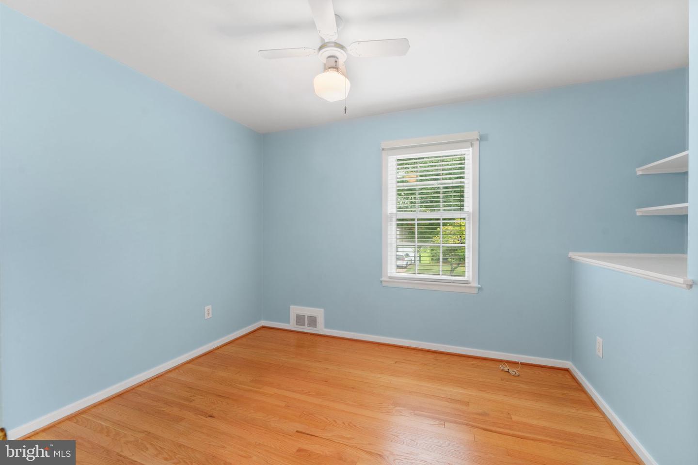 1211 WAKE FOREST DR, ALEXANDRIA, Virginia 22307, 4 Bedrooms Bedrooms, ,3 BathroomsBathrooms,Residential,For sale,1211 WAKE FOREST DR,VAFX2267178 MLS # VAFX2267178