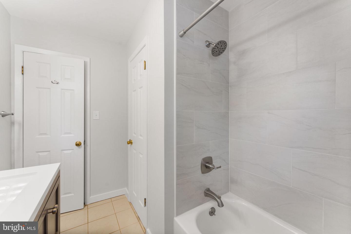 1211 WAKE FOREST DR, ALEXANDRIA, Virginia 22307, 4 Bedrooms Bedrooms, ,3 BathroomsBathrooms,Residential,For sale,1211 WAKE FOREST DR,VAFX2267178 MLS # VAFX2267178