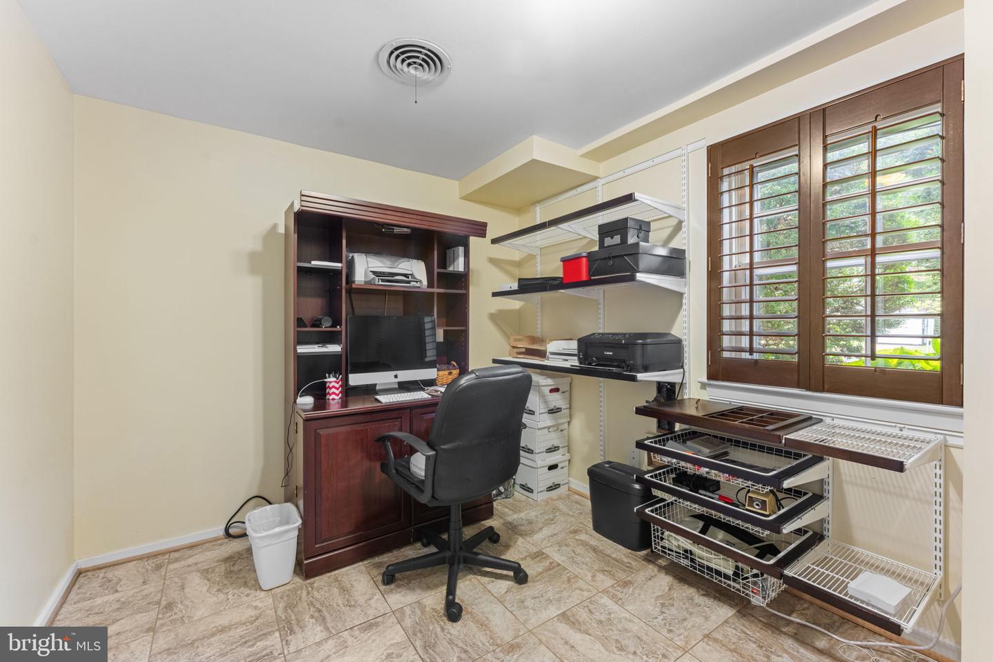 1211 WAKE FOREST DR, ALEXANDRIA, Virginia 22307, 4 Bedrooms Bedrooms, ,3 BathroomsBathrooms,Residential,For sale,1211 WAKE FOREST DR,VAFX2267178 MLS # VAFX2267178