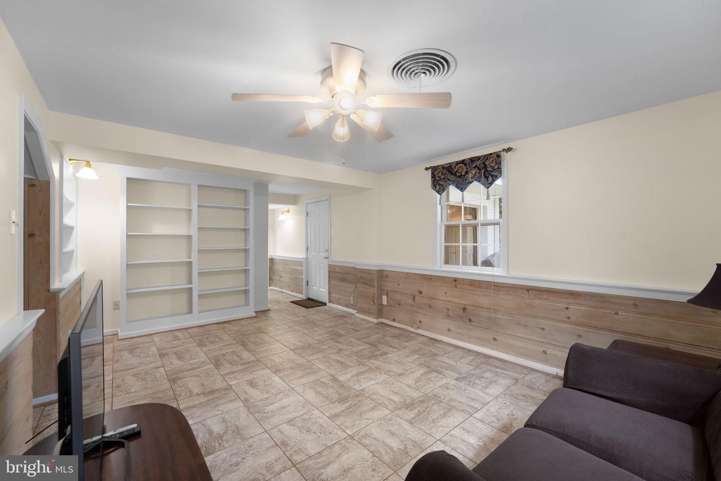 1211 WAKE FOREST DR, ALEXANDRIA, Virginia 22307, 4 Bedrooms Bedrooms, ,3 BathroomsBathrooms,Residential,For sale,1211 WAKE FOREST DR,VAFX2267178 MLS # VAFX2267178