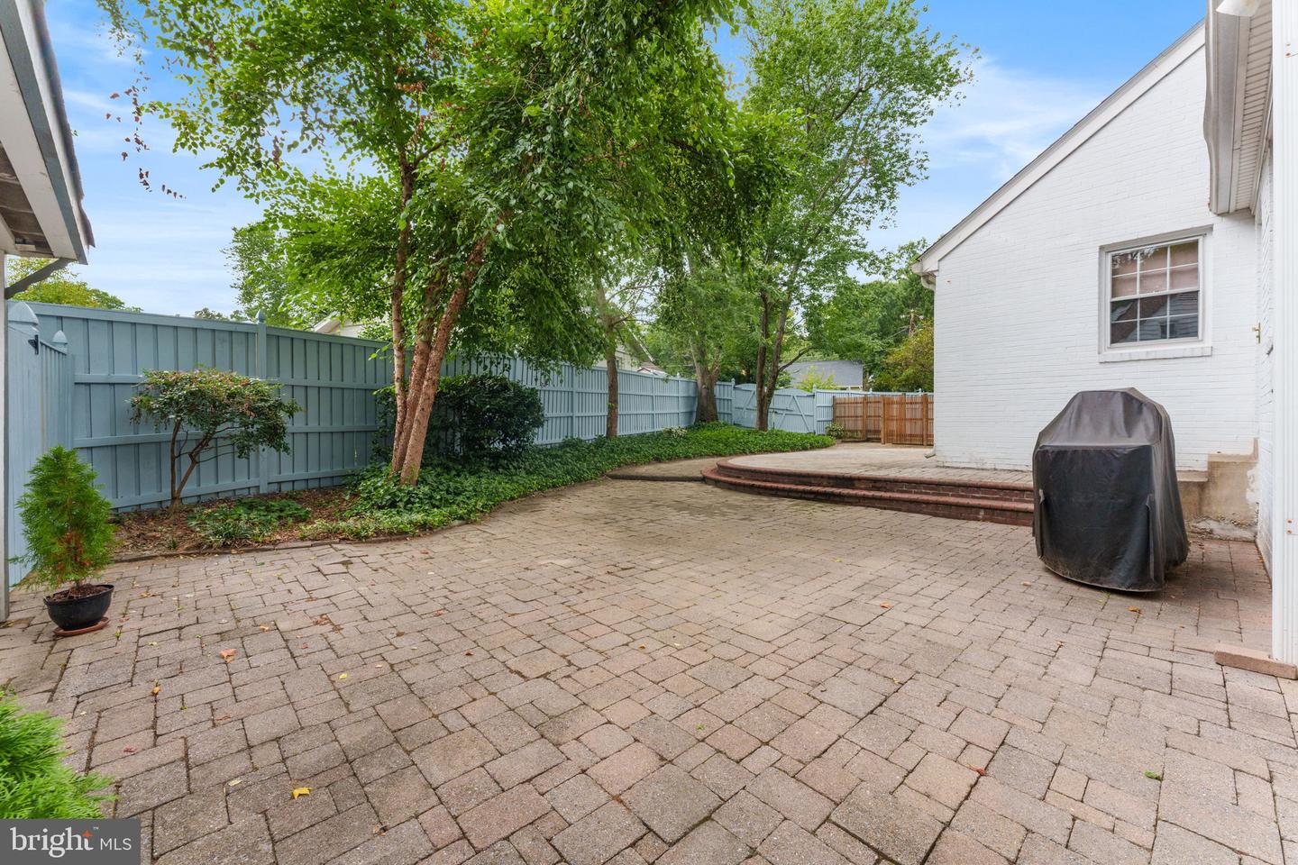 1211 WAKE FOREST DR, ALEXANDRIA, Virginia 22307, 4 Bedrooms Bedrooms, ,3 BathroomsBathrooms,Residential,For sale,1211 WAKE FOREST DR,VAFX2267178 MLS # VAFX2267178