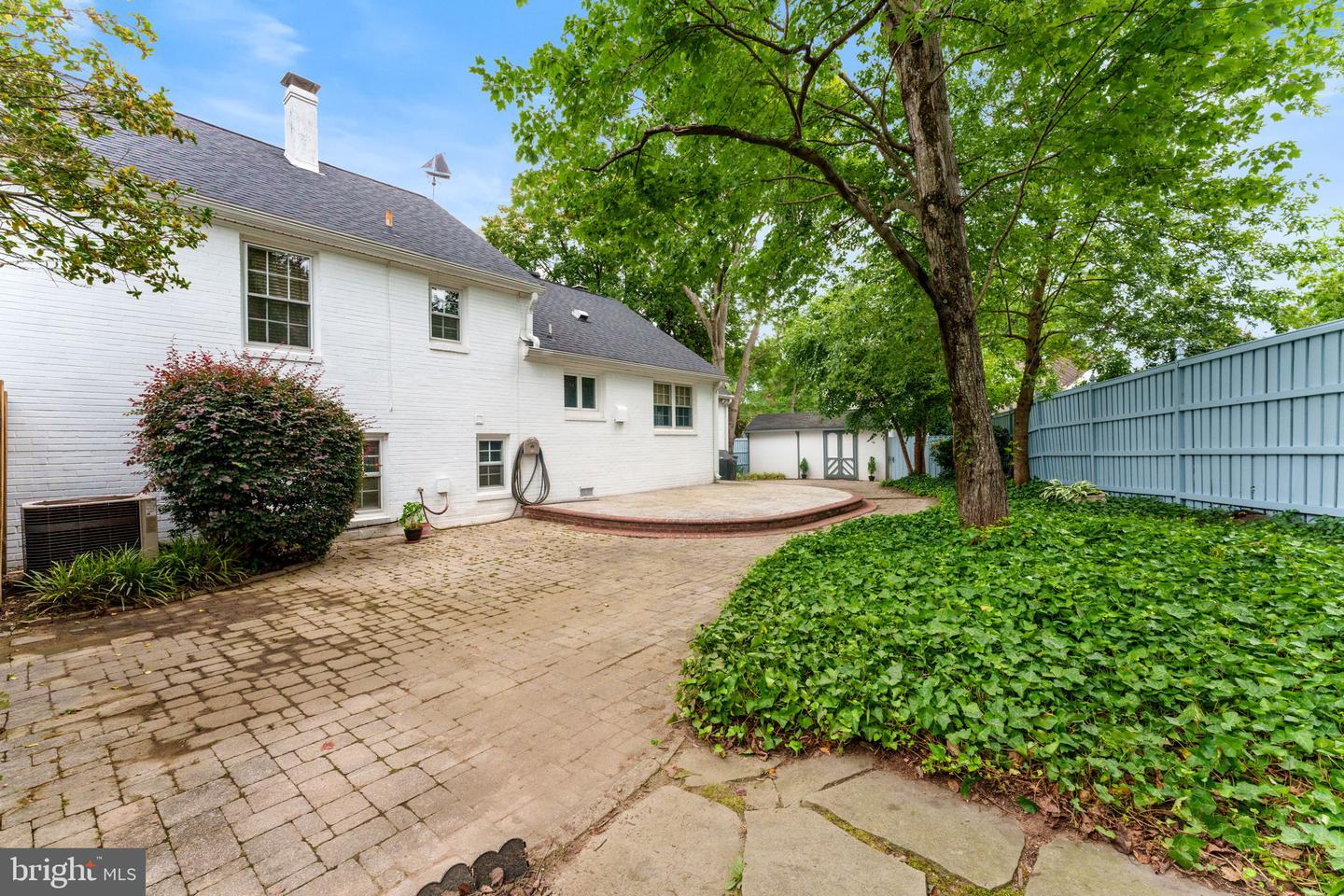 1211 WAKE FOREST DR, ALEXANDRIA, Virginia 22307, 4 Bedrooms Bedrooms, ,3 BathroomsBathrooms,Residential,For sale,1211 WAKE FOREST DR,VAFX2267178 MLS # VAFX2267178