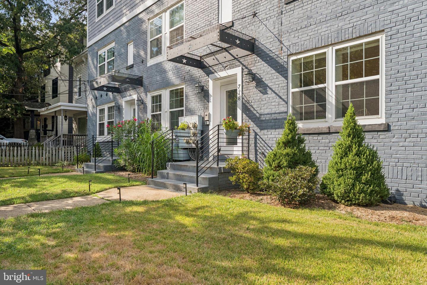 718 JACKSON ST NE #1, WASHINGTON, District Of Columbia 20017, 2 Bedrooms Bedrooms, 7 Rooms Rooms,2 BathroomsBathrooms,Residential,For sale,718 JACKSON ST NE #1,DCDC2222342 MLS # DCDC2222342 718 JACKSON ST NE #1, WASHINGTON, District Of Columbia 20017, 2 Bedrooms Bedrooms, 7 Rooms Rooms,2 BathroomsBathrooms,Residential,For sale,718 JACKSON ST NE #1,DCDC2222342 MLS # DCDC2222342