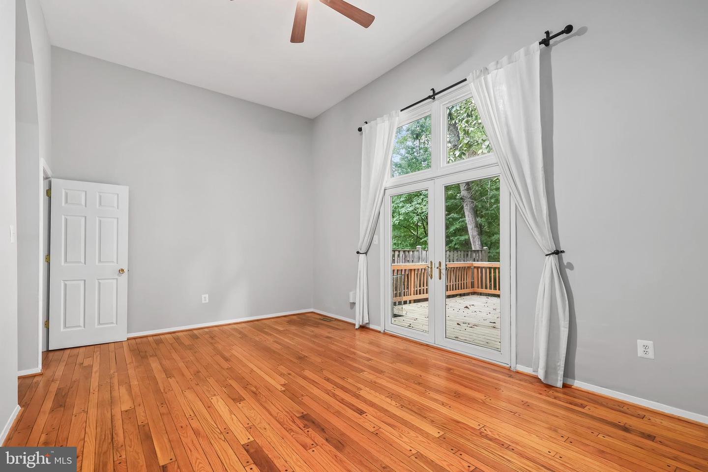 2300 HORSEFERRY CT, RESTON, Virginia 20191, 3 Bedrooms Bedrooms, ,2 BathroomsBathrooms,Residential,For sale,2300 HORSEFERRY CT,VAFX2267270 MLS # VAFX2267270