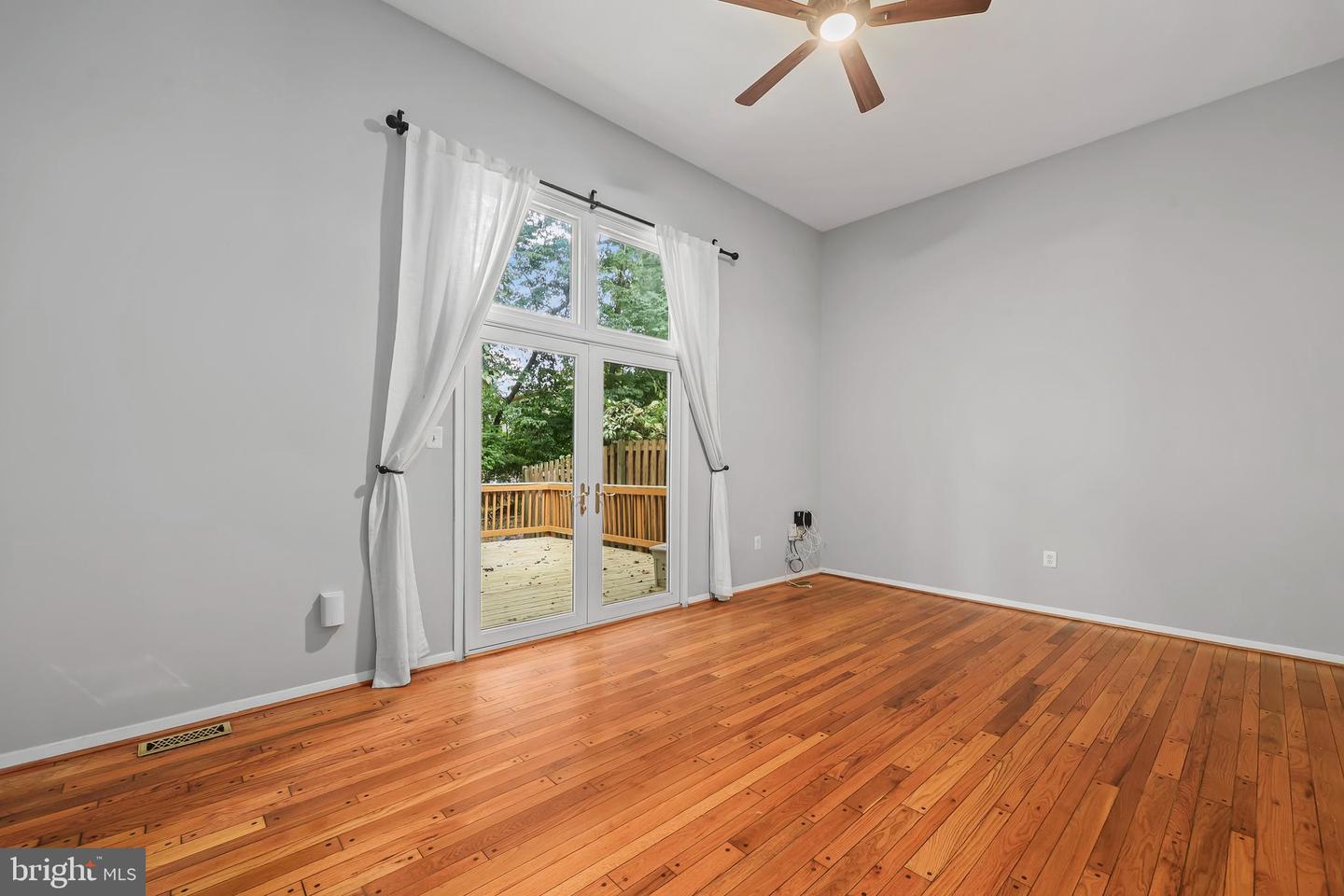 2300 HORSEFERRY CT, RESTON, Virginia 20191, 3 Bedrooms Bedrooms, ,2 BathroomsBathrooms,Residential,For sale,2300 HORSEFERRY CT,VAFX2267270 MLS # VAFX2267270