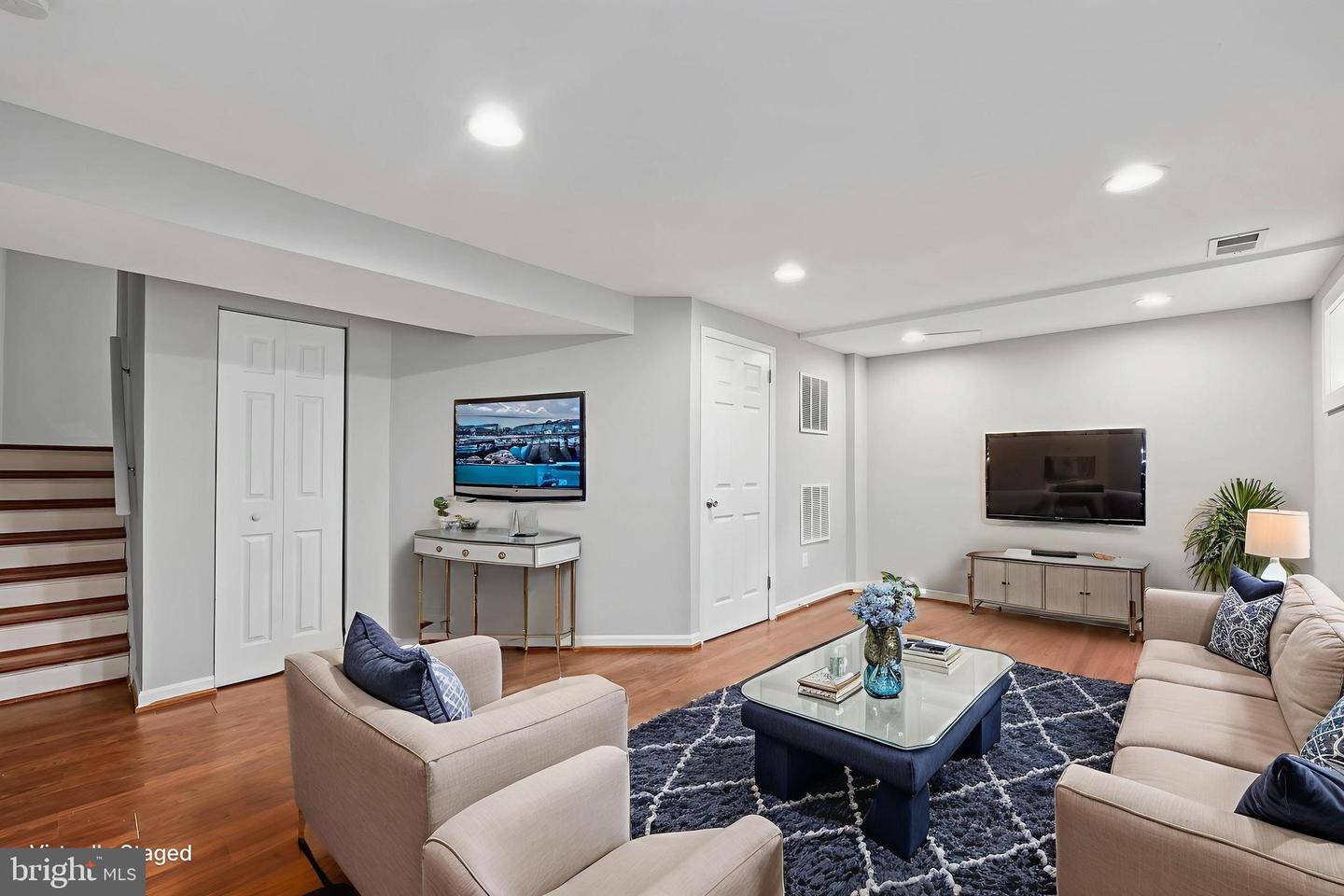 2300 HORSEFERRY CT, RESTON, Virginia 20191, 3 Bedrooms Bedrooms, ,2 BathroomsBathrooms,Residential,For sale,2300 HORSEFERRY CT,VAFX2267270 MLS # VAFX2267270