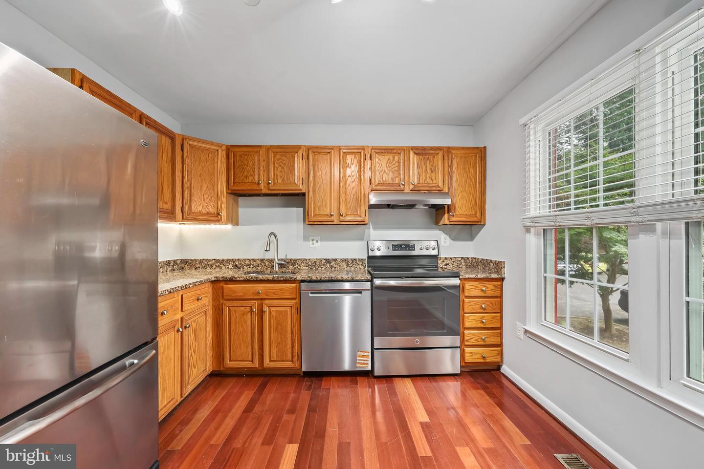 2300 HORSEFERRY CT, RESTON, Virginia 20191, 3 Bedrooms Bedrooms, ,2 BathroomsBathrooms,Residential,For sale,2300 HORSEFERRY CT,VAFX2267270 MLS # VAFX2267270