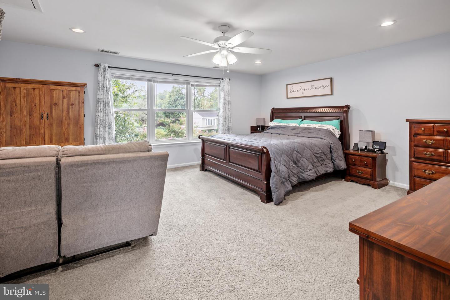 3951 DOMINION DR, DUMFRIES, Virginia 22026, 4 Bedrooms Bedrooms, ,3 BathroomsBathrooms,Residential,For sale,3951 DOMINION DR,VAPW2103968 MLS # VAPW2103968