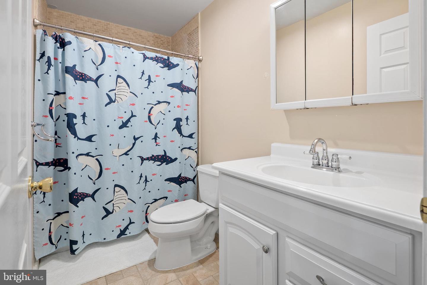 3951 DOMINION DR, DUMFRIES, Virginia 22026, 4 Bedrooms Bedrooms, ,3 BathroomsBathrooms,Residential,For sale,3951 DOMINION DR,VAPW2103968 MLS # VAPW2103968