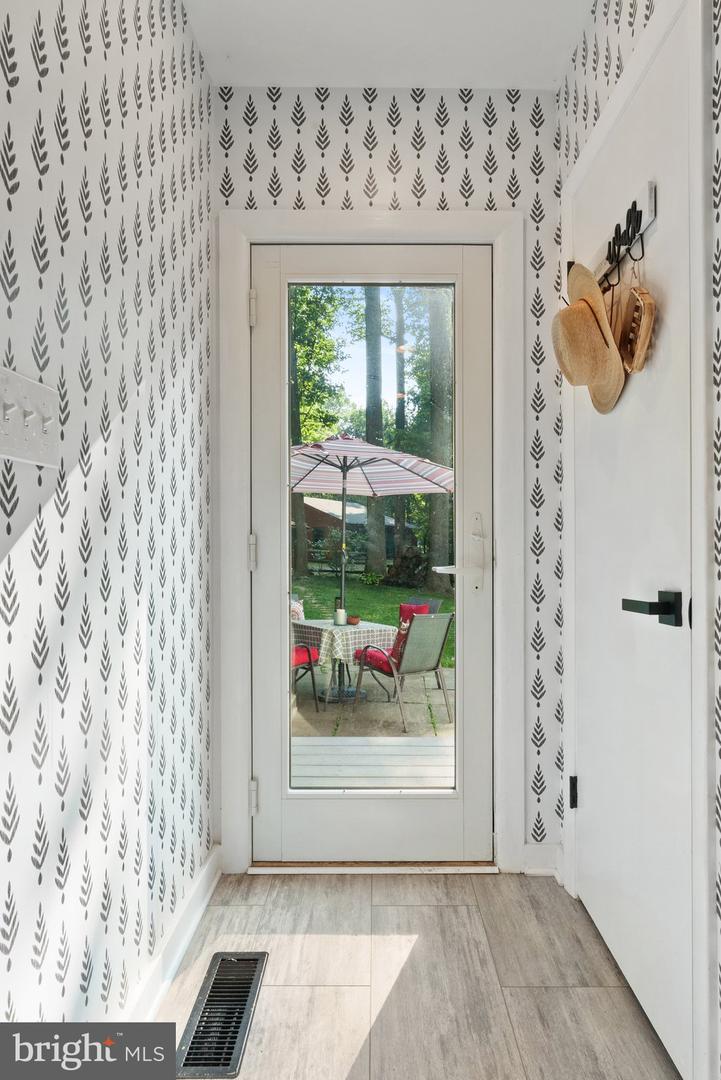 32651 MOUNT WEATHER RD, BLUEMONT, Virginia 20135, 3 Bedrooms Bedrooms, ,2 BathroomsBathrooms,Residential,For sale,32651 MOUNT WEATHER RD,VACL2006062 MLS # VACL2006062