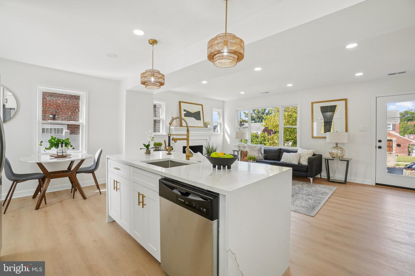 1794 41ST PL SE, WASHINGTON, District Of Columbia 20020, 3 Bedrooms Bedrooms, ,2 BathroomsBathrooms,Residential,For sale,1794 41ST PL SE,DCDC2222568 MLS # DCDC2222568