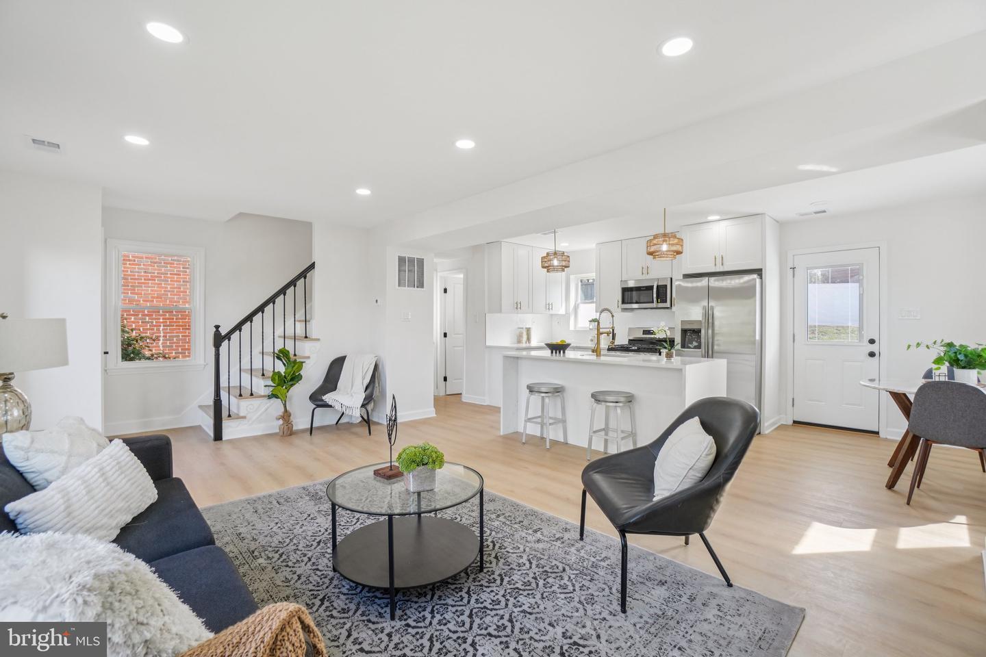 1794 41ST PL SE, WASHINGTON, District Of Columbia 20020, 3 Bedrooms Bedrooms, ,2 BathroomsBathrooms,Residential,For sale,1794 41ST PL SE,DCDC2222568 MLS # DCDC2222568