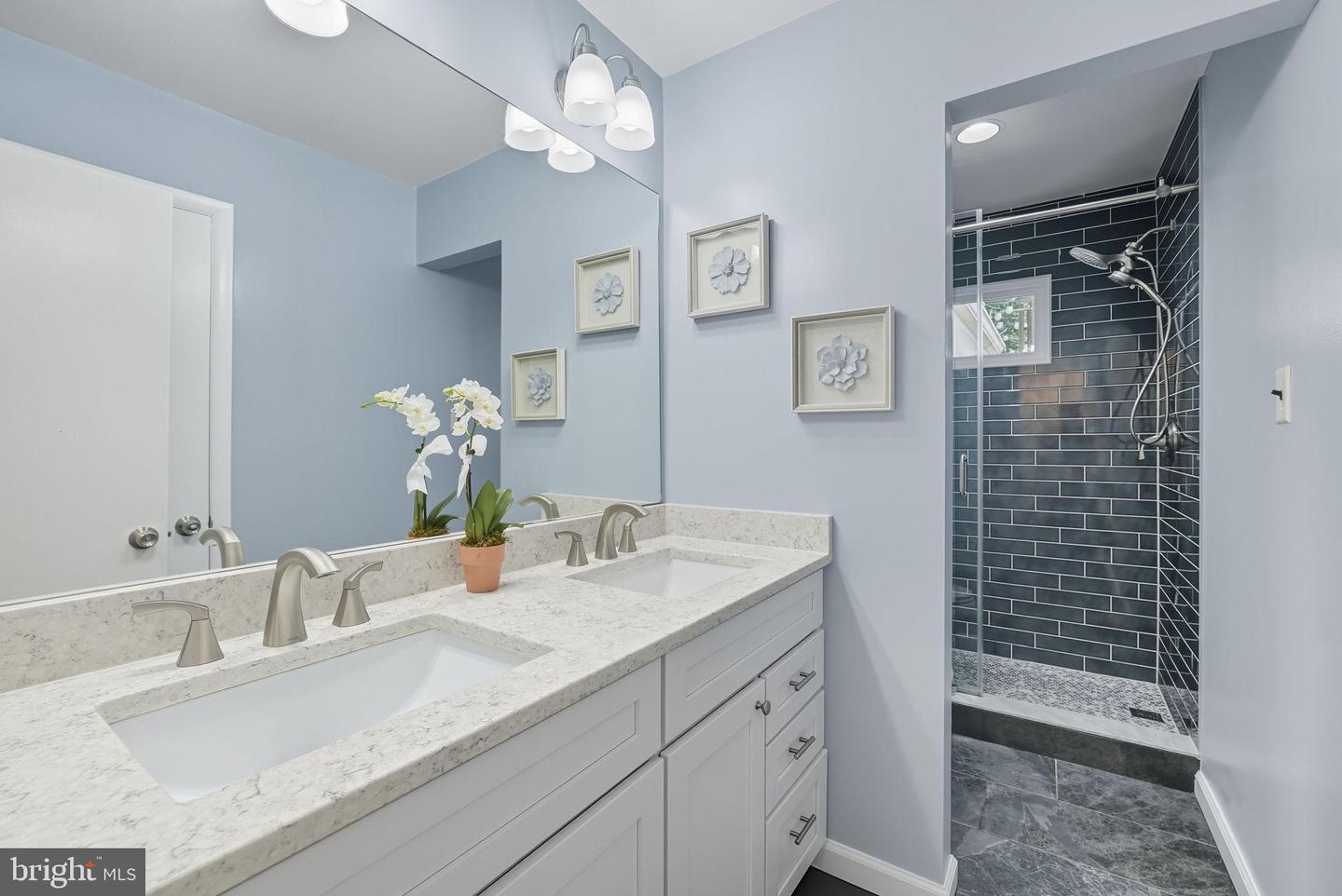 2007 COOL SPRING DR, ALEXANDRIA, Virginia 22308, 4 Bedrooms Bedrooms, ,2 BathroomsBathrooms,Residential,For sale,2007 COOL SPRING DR,VAFX2267516 MLS # VAFX2267516