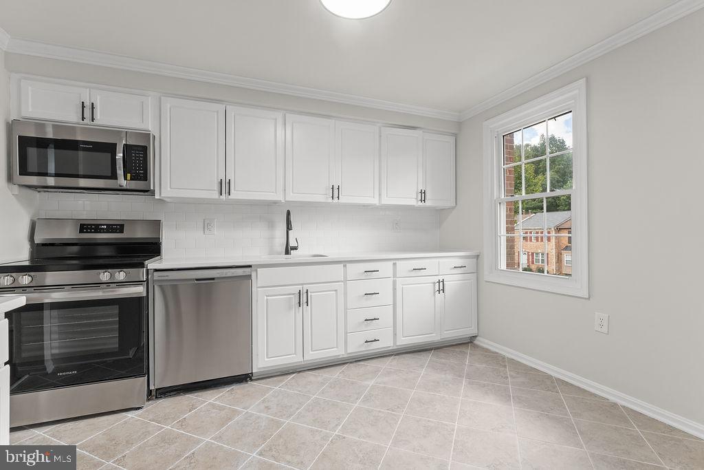 14341 PARK CT N, WOODBRIDGE, Virginia 22193, 4 Bedrooms Bedrooms, ,1 BathroomBathrooms,Residential,For sale,14341 PARK CT N,VAPW2104124 MLS # VAPW2104124 14341 PARK CT N, WOODBRIDGE, Virginia 22193, 4 Bedrooms Bedrooms, ,1 BathroomBathrooms,Residential,For sale,14341 PARK CT N,VAPW2104124 MLS # VAPW2104124