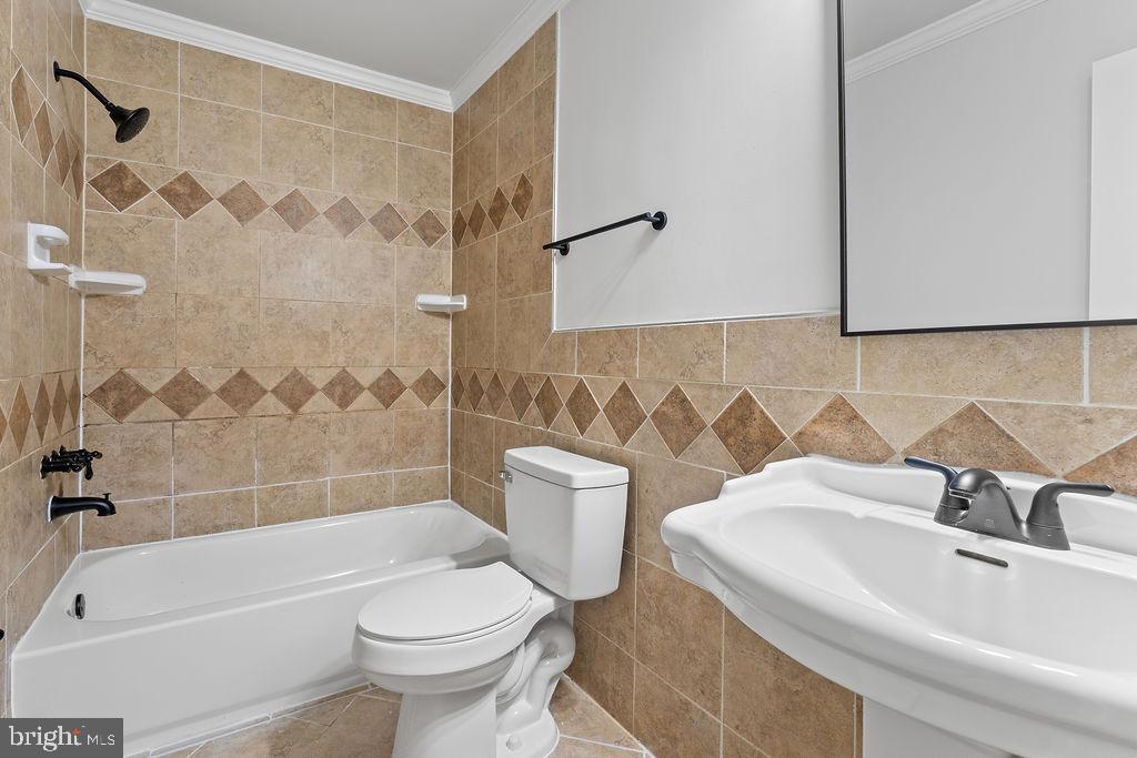 14341 PARK CT N, WOODBRIDGE, Virginia 22193, 4 Bedrooms Bedrooms, ,1 BathroomBathrooms,Residential,For sale,14341 PARK CT N,VAPW2104124 MLS # VAPW2104124 14341 PARK CT N, WOODBRIDGE, Virginia 22193, 4 Bedrooms Bedrooms, ,1 BathroomBathrooms,Residential,For sale,14341 PARK CT N,VAPW2104124 MLS # VAPW2104124