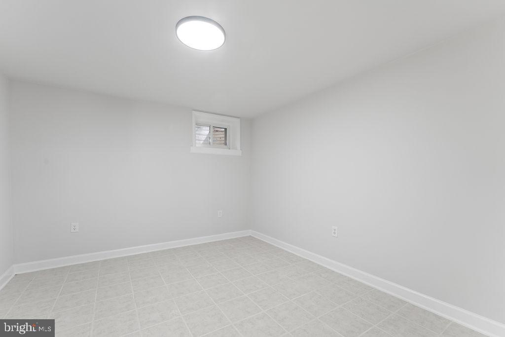 14341 PARK CT N, WOODBRIDGE, Virginia 22193, 4 Bedrooms Bedrooms, ,1 BathroomBathrooms,Residential,For sale,14341 PARK CT N,VAPW2104124 MLS # VAPW2104124 14341 PARK CT N, WOODBRIDGE, Virginia 22193, 4 Bedrooms Bedrooms, ,1 BathroomBathrooms,Residential,For sale,14341 PARK CT N,VAPW2104124 MLS # VAPW2104124