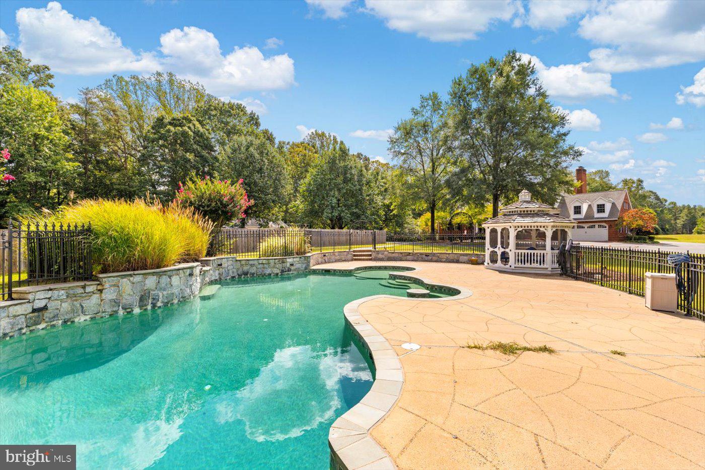 12620 CHEWNING LN, FREDERICKSBURG, Virginia 22407, 7 Bedrooms Bedrooms, ,4 BathroomsBathrooms,Residential,For sale,12620 CHEWNING LN,VASP2036282 MLS # VASP2036282