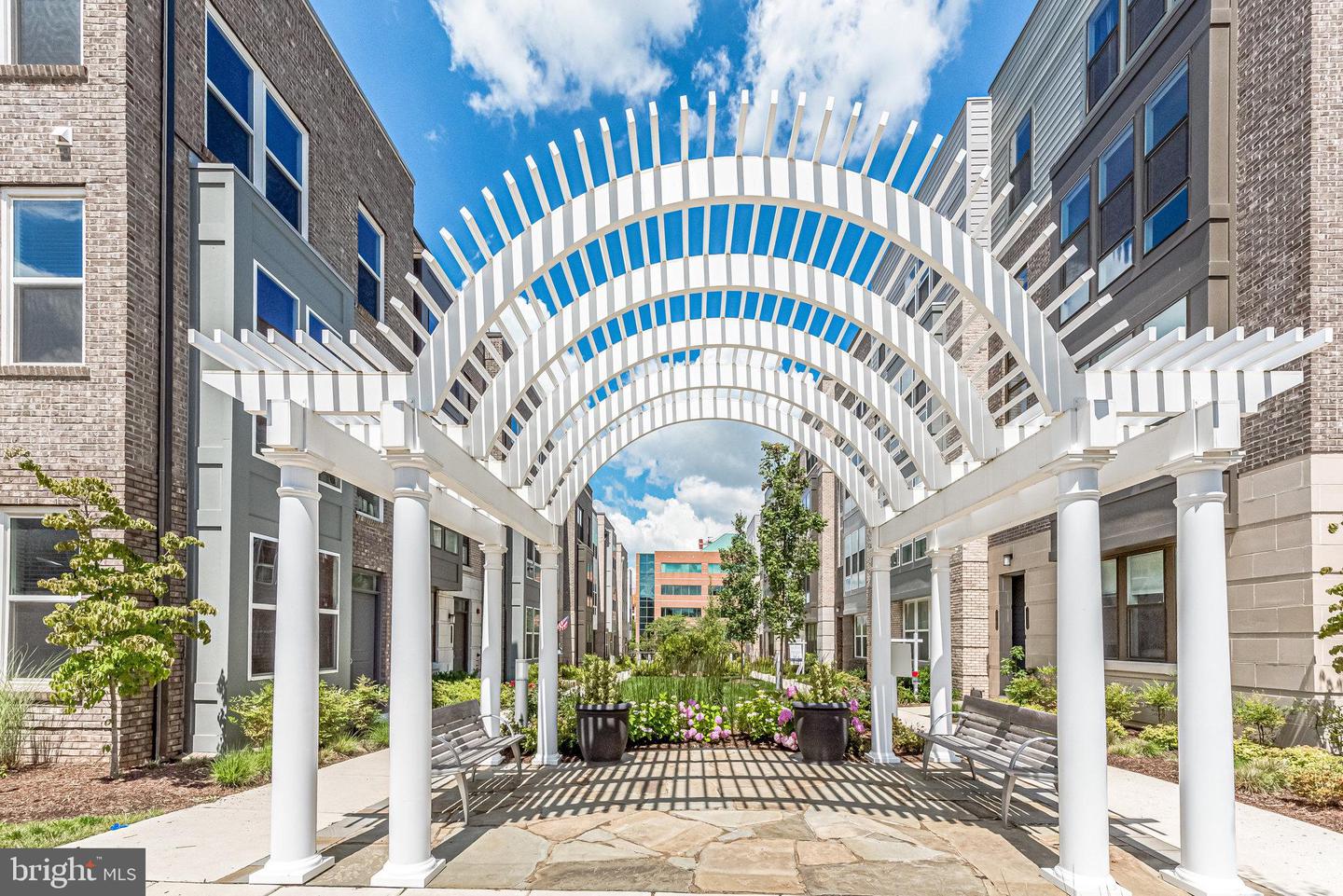 2324 WIND CHARM ST #201, HERNDON, Virginia 20171, 2 Bedrooms Bedrooms, ,2 BathroomsBathrooms,Residential,For sale,2324 WIND CHARM ST #201,VAFX2267584 MLS # VAFX2267584