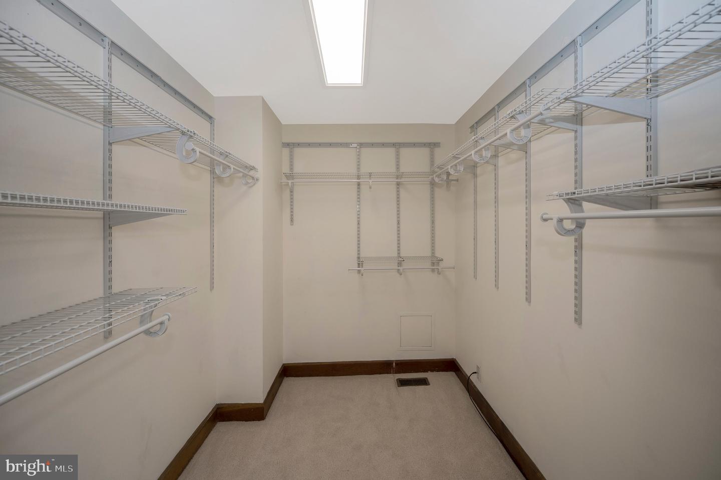 205 SKYLINE RD, LOCUST GROVE, Virginia 22508, 3 Bedrooms Bedrooms, ,3 BathroomsBathrooms,Residential,For sale,205 SKYLINE RD,VAOR2012306 MLS # VAOR2012306