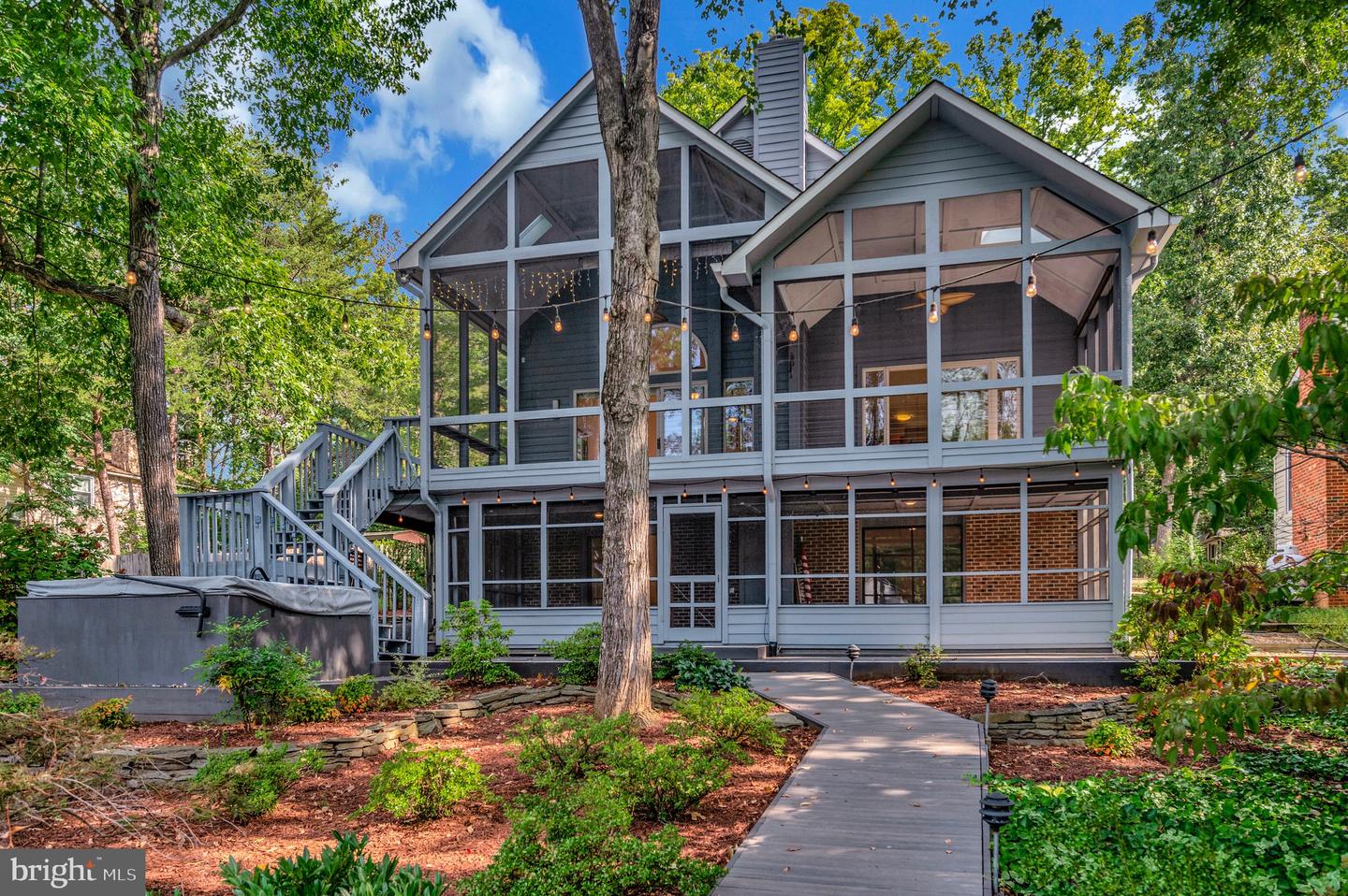 205 SKYLINE RD, LOCUST GROVE, Virginia 22508, 3 Bedrooms Bedrooms, ,3 BathroomsBathrooms,Residential,For sale,205 SKYLINE RD,VAOR2012306 MLS # VAOR2012306