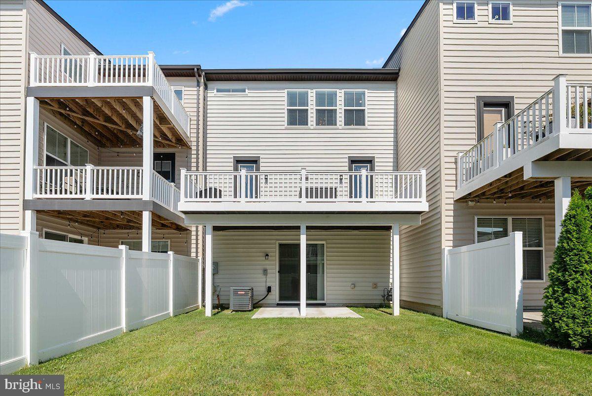8124 BOCK FARM PL, ALEXANDRIA, Virginia 22306, 4 Bedrooms Bedrooms, ,3 BathroomsBathrooms,Residential,For sale,8124 BOCK FARM PL,VAFX2267610 MLS # VAFX2267610