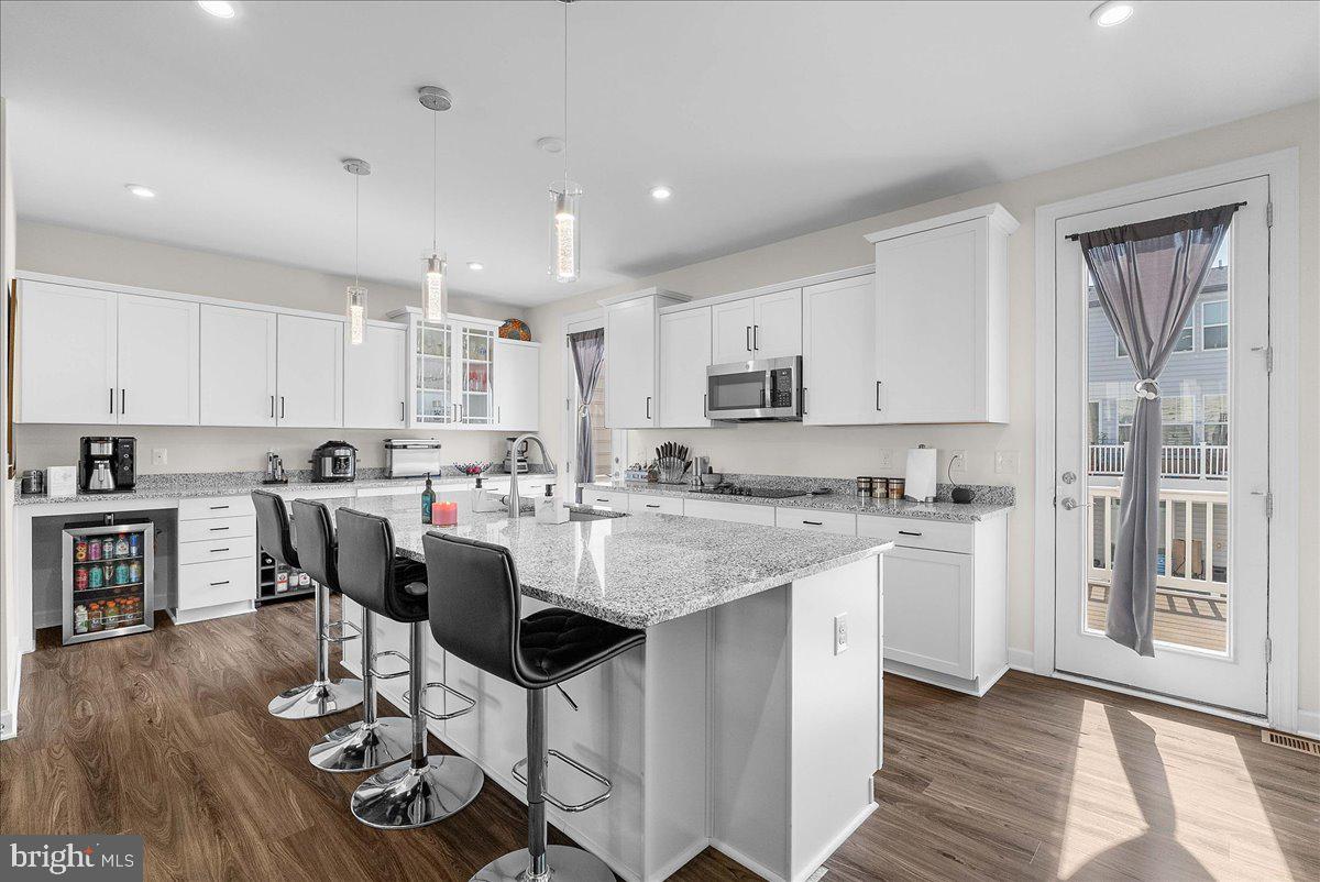 8124 BOCK FARM PL, ALEXANDRIA, Virginia 22306, 4 Bedrooms Bedrooms, ,3 BathroomsBathrooms,Residential,For sale,8124 BOCK FARM PL,VAFX2267610 MLS # VAFX2267610