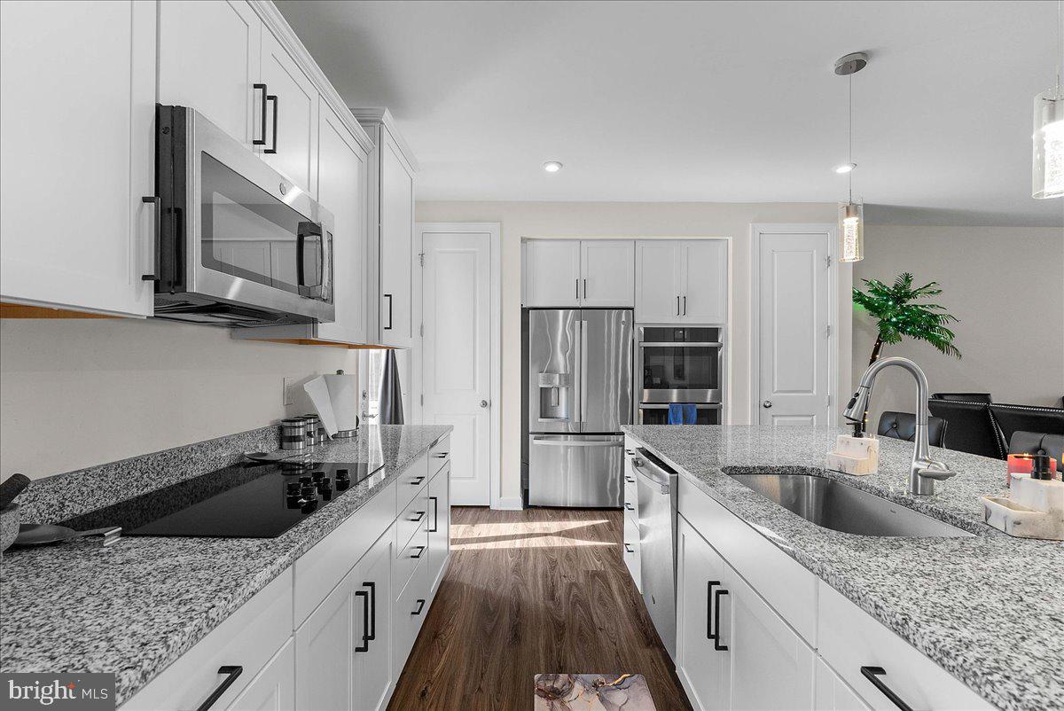 8124 BOCK FARM PL, ALEXANDRIA, Virginia 22306, 4 Bedrooms Bedrooms, ,3 BathroomsBathrooms,Residential,For sale,8124 BOCK FARM PL,VAFX2267610 MLS # VAFX2267610