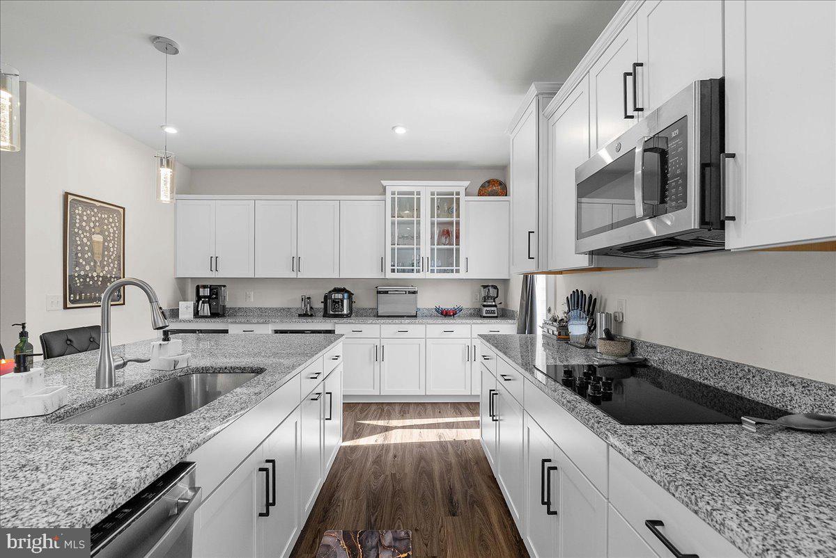 8124 BOCK FARM PL, ALEXANDRIA, Virginia 22306, 4 Bedrooms Bedrooms, ,3 BathroomsBathrooms,Residential,For sale,8124 BOCK FARM PL,VAFX2267610 MLS # VAFX2267610