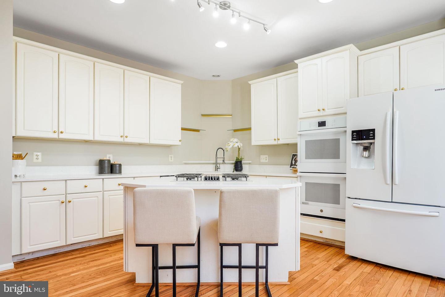 8147 QUINN TER, VIENNA, Virginia 22180, 3 Bedrooms Bedrooms, 7 Rooms Rooms,3 BathroomsBathrooms,Residential,For sale,8147 QUINN TER,VAFX2267654 MLS # VAFX2267654