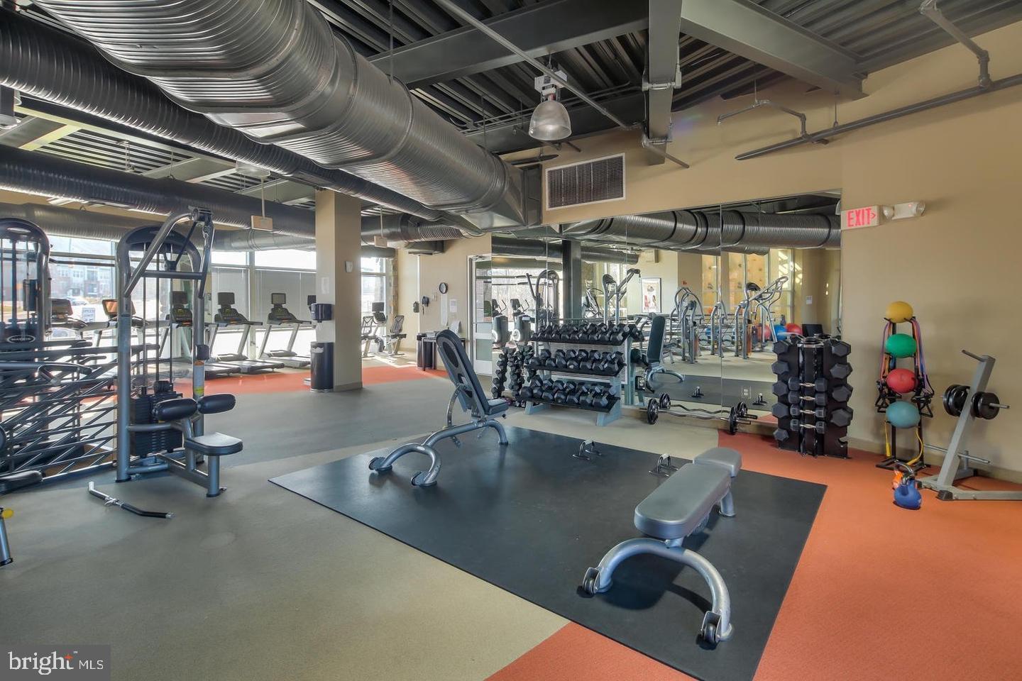 2331 KEW GARDENS DR, WOODBRIDGE, Virginia 22191, 3 Bedrooms Bedrooms, 6 Rooms Rooms,2 BathroomsBathrooms,Residential,For sale,2331 KEW GARDENS DR,VAPW2104192 MLS # VAPW2104192