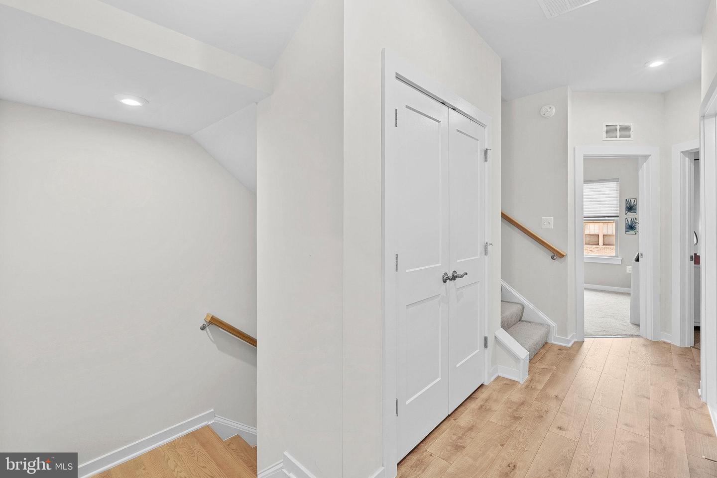 308 NEBEIOLO TER SE, LEESBURG, Virginia 20175, 3 Bedrooms Bedrooms, 6 Rooms Rooms,2 BathroomsBathrooms,Residential,For sale,308 NEBEIOLO TER SE,VALO2107016 MLS # VALO2107016