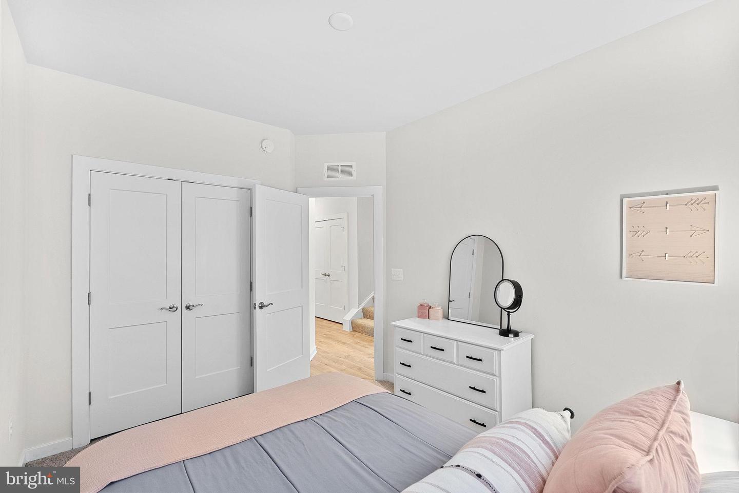 308 NEBEIOLO TER SE, LEESBURG, Virginia 20175, 3 Bedrooms Bedrooms, 6 Rooms Rooms,2 BathroomsBathrooms,Residential,For sale,308 NEBEIOLO TER SE,VALO2107016 MLS # VALO2107016